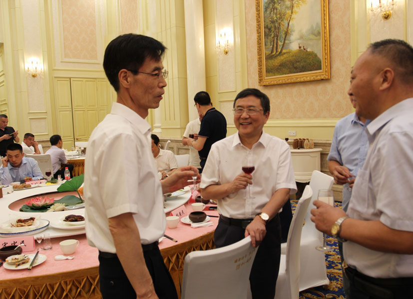楊安民從業(yè)卅五周年系列報道--“璀璨卅五年，榮耀共分享”紀(jì)念晚宴