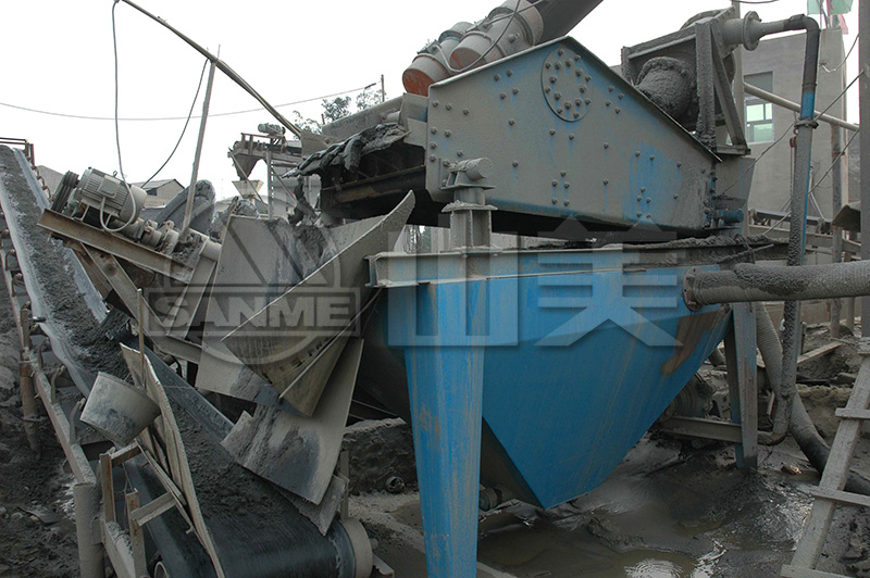 機(jī)制砂成品含泥量大怎么處理？